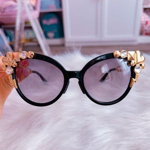 ❌ SOLD ❌ Lele Sadoughi Jet Studded Chelsea Sunglasses